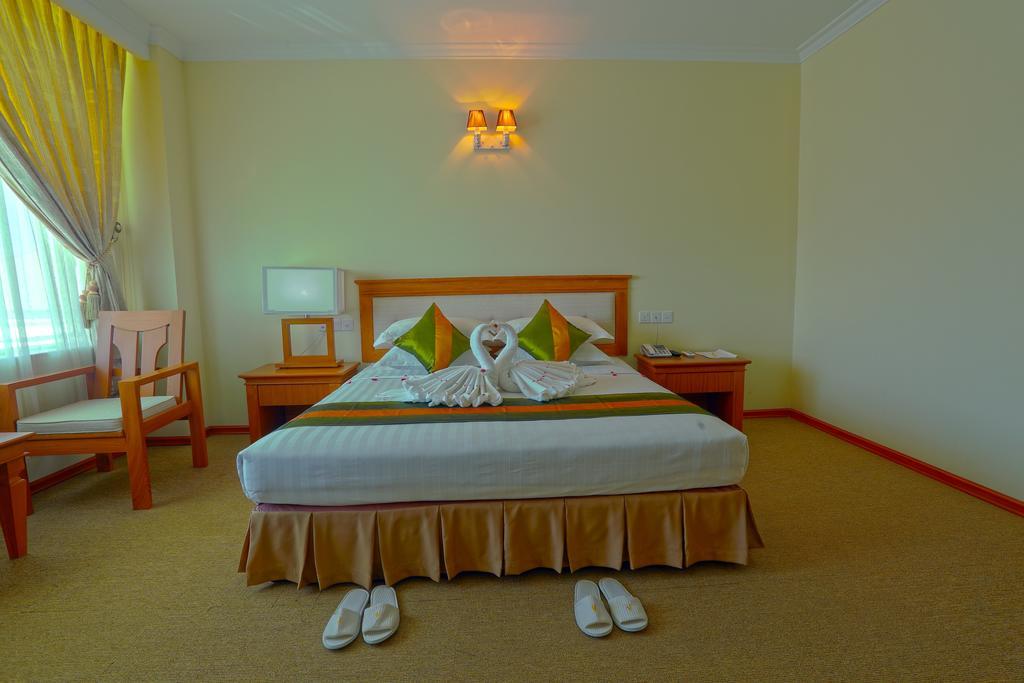 Apex Hotel Naypyidaw Ngoại thất bức ảnh