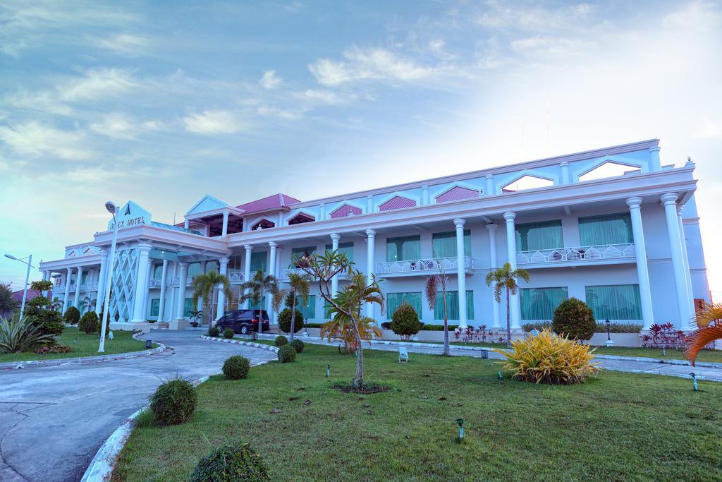 Apex Hotel Naypyidaw Ngoại thất bức ảnh
