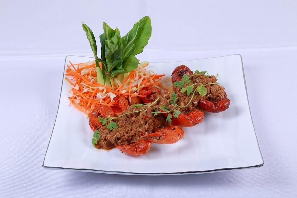 Apex Hotel Naypyidaw Ngoại thất bức ảnh